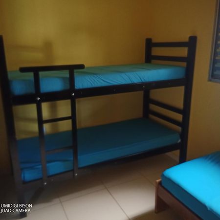 Casa Com Piscina , Churrasqueira, Wi-Fi, Em Rua De Areia A 1Km Da Praia, Bairro Sussegado, Proibido Uso De Som Extremamente Alto Ideal Para Descansar Itanhaém 외부 사진